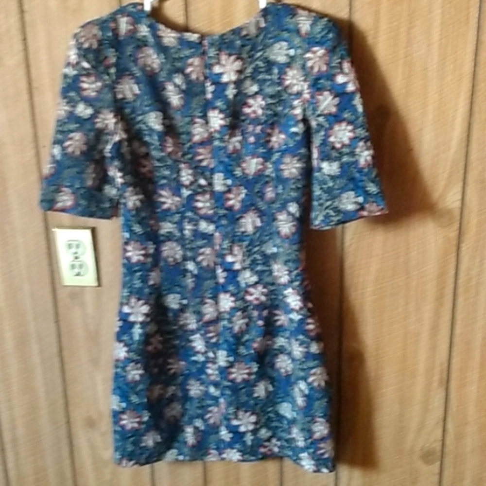 Dress π - Picture 5 of 5